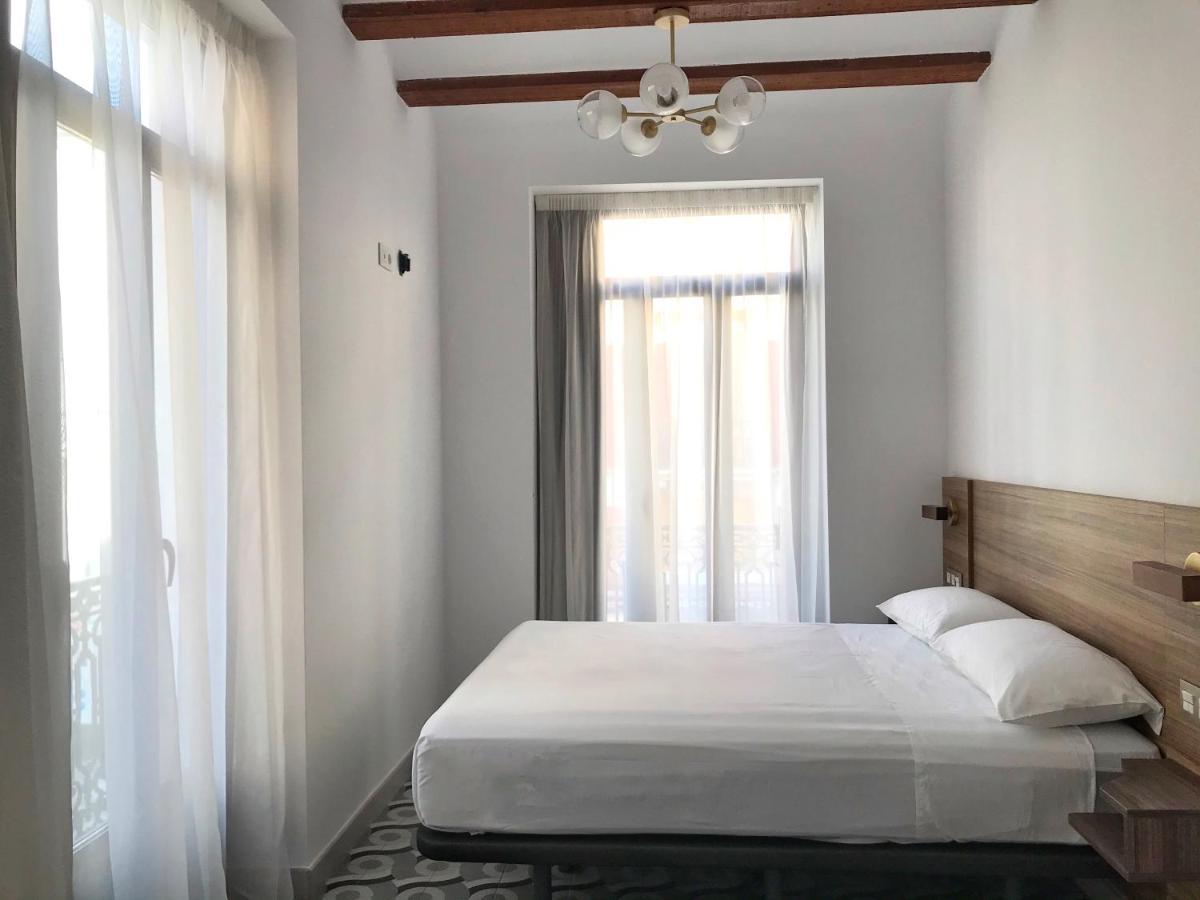 Habitación Triple con balcón