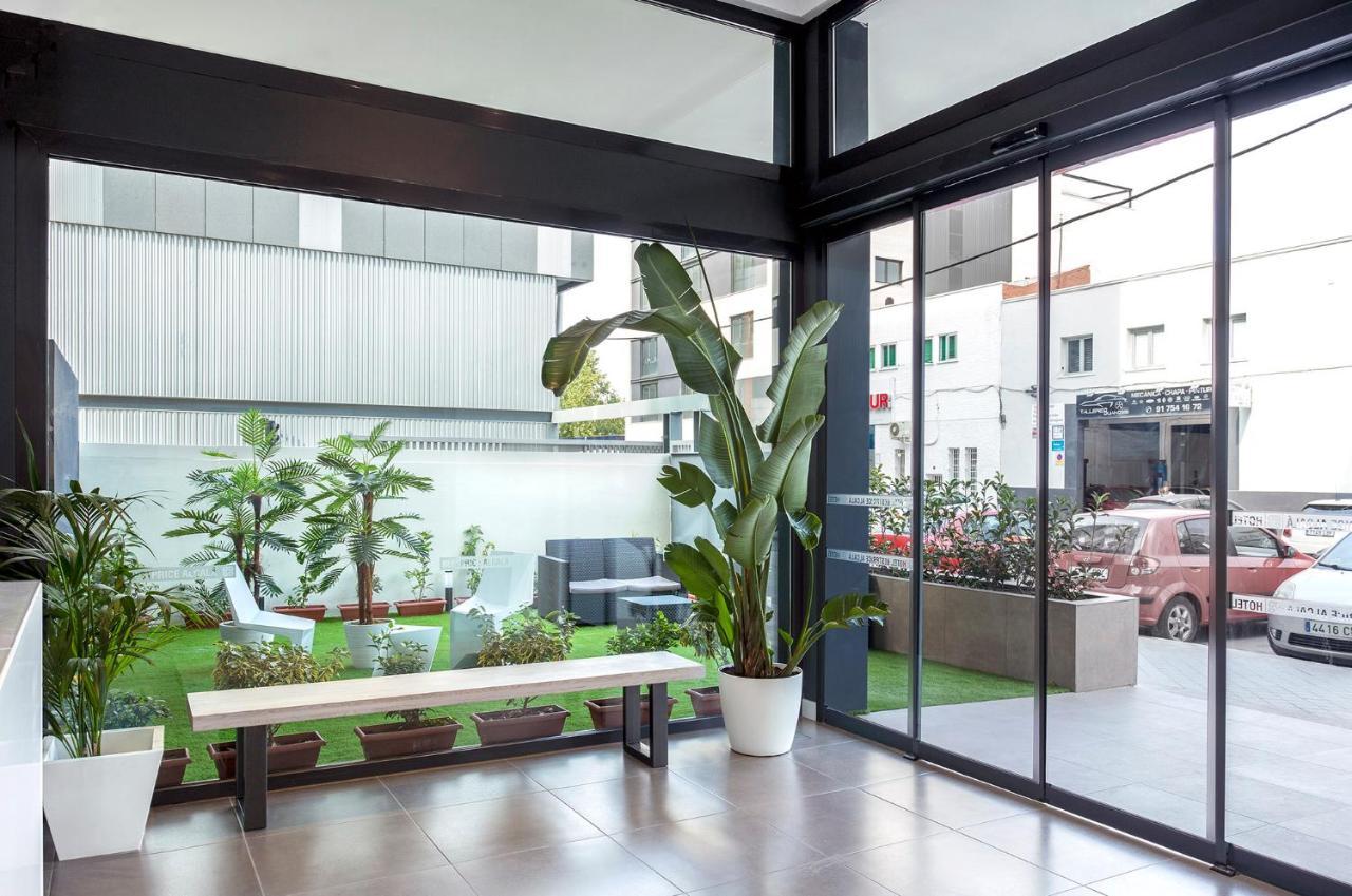 Deluxe Family Room,1355101088:JPEG