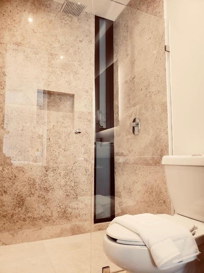 Superior Suite,1499945485:JPEG