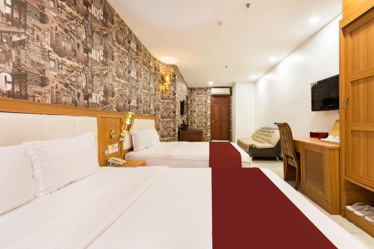 Deluxe Family Suite