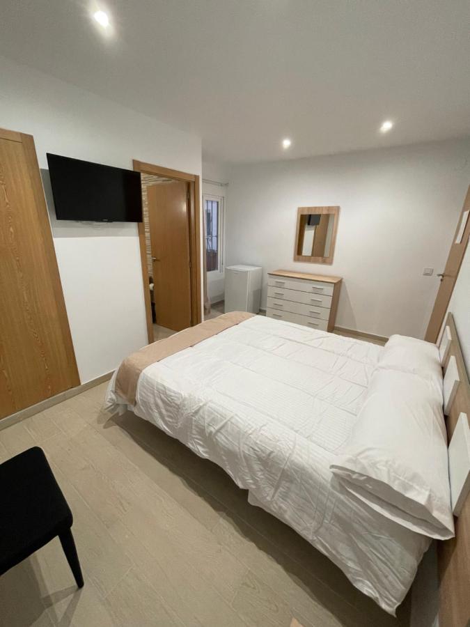 Quarto Individual com Casa de Banho Privativa