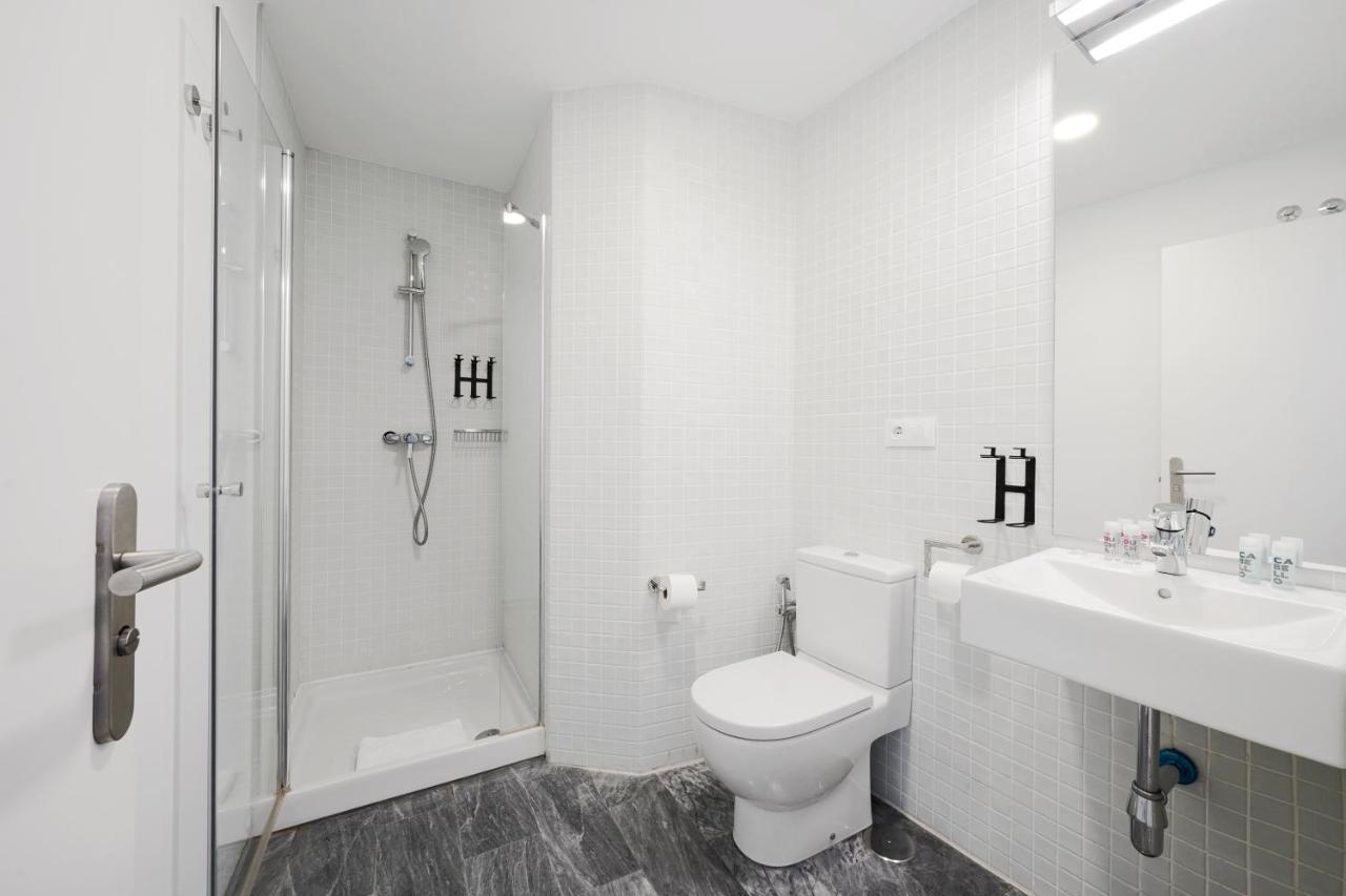 2 Bedroom Apartment with Bunk Bed,1165286997:JPEG