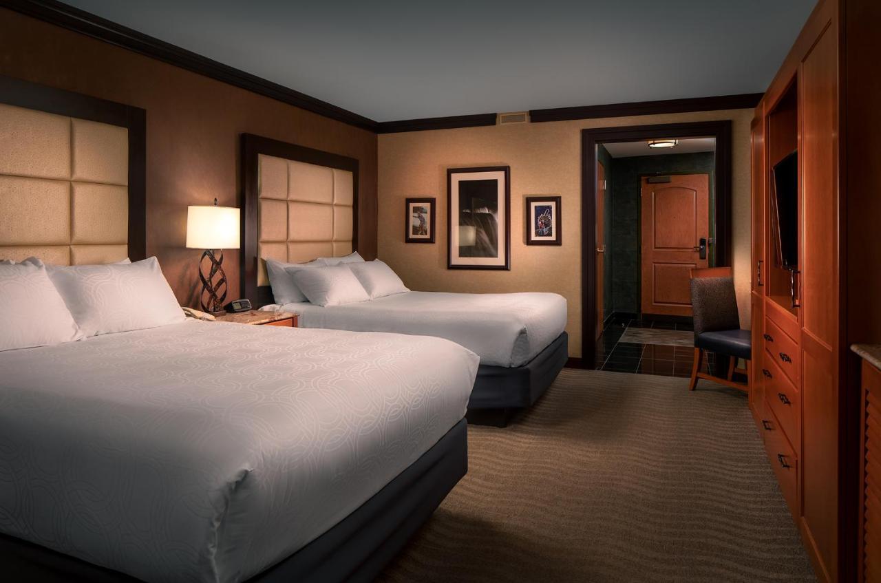Deluxe Room with Two Queen Beds Non-smoking,1191146488:JPEG