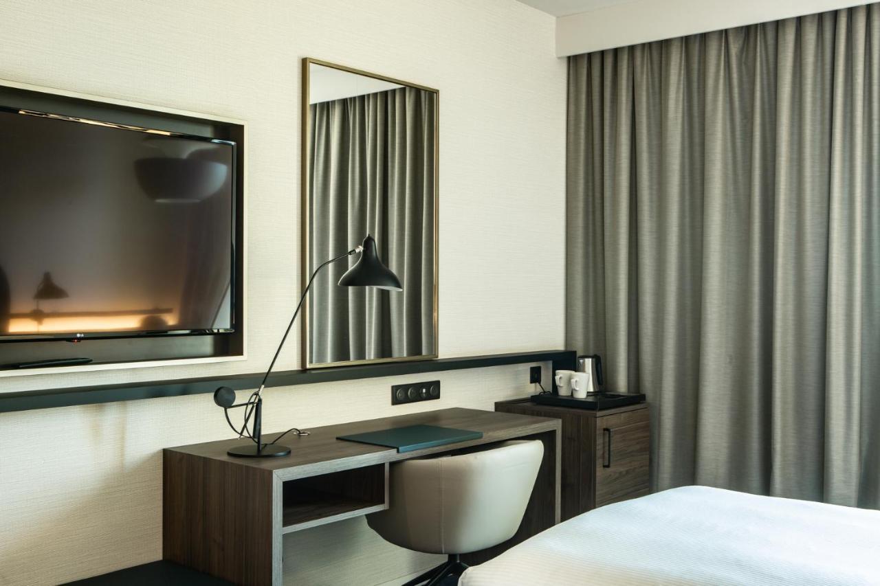 Standard King Room - Disability Access,1260345931:JPEG