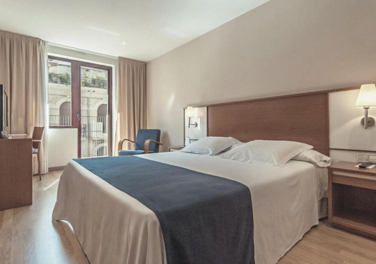 Standaard Kamer met Balkon (2 Volwassenen)