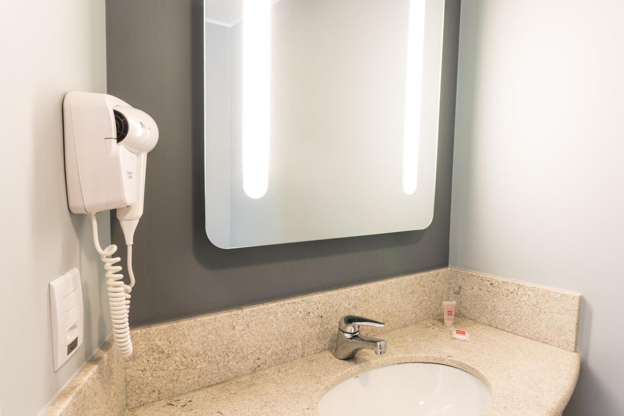 Habitación Doble Estándar - Adaptada para personas con discapacidad