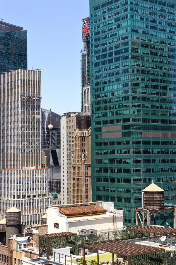 Chambre Double avec 2 Lits Doubles - Vue sur Ville