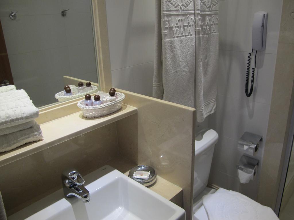 Quarto Triplo Deluxe com Vista do Mar