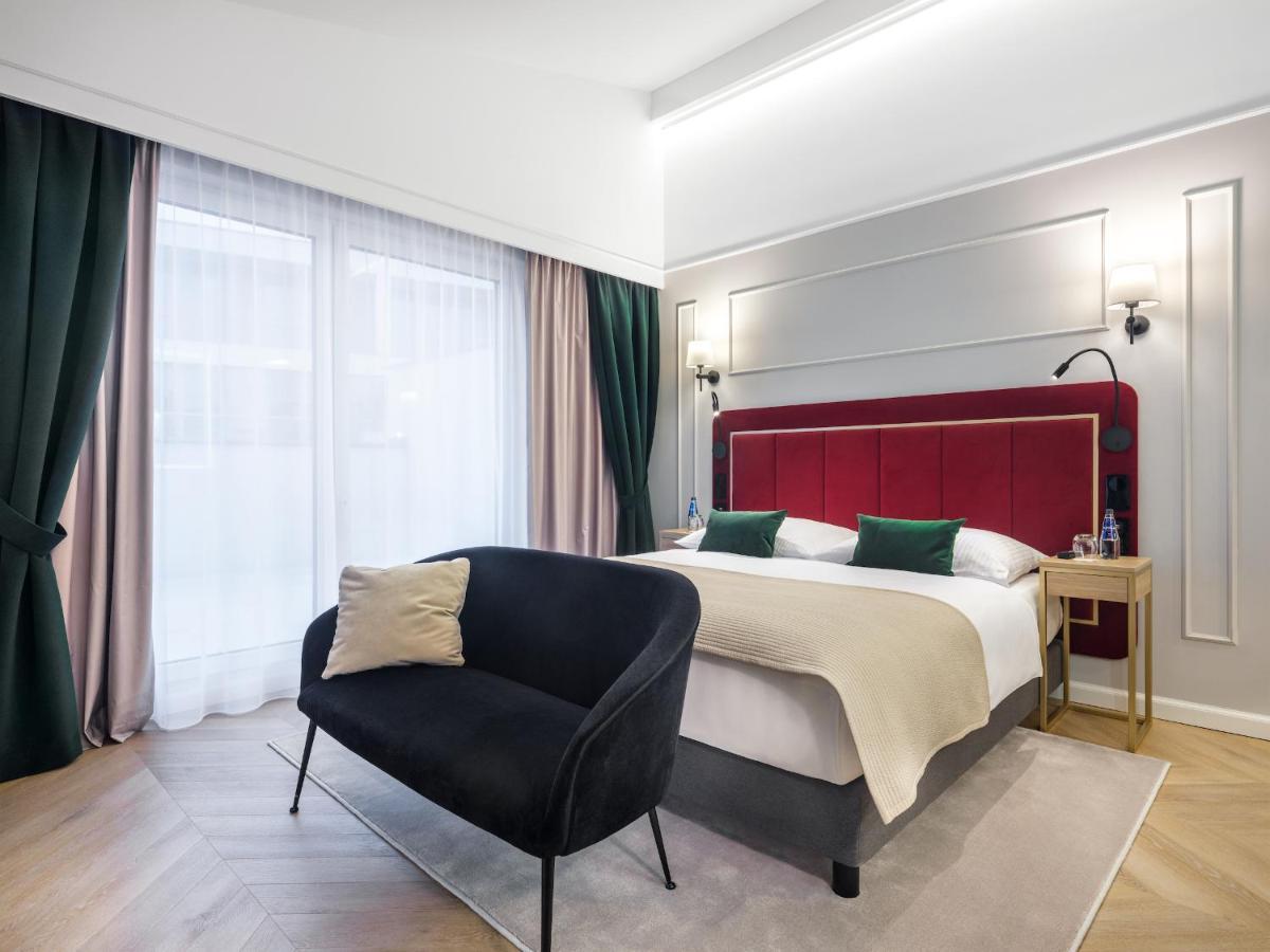 Apartament Deluxe z wanną z hydromasażem i aneksem kuchennym