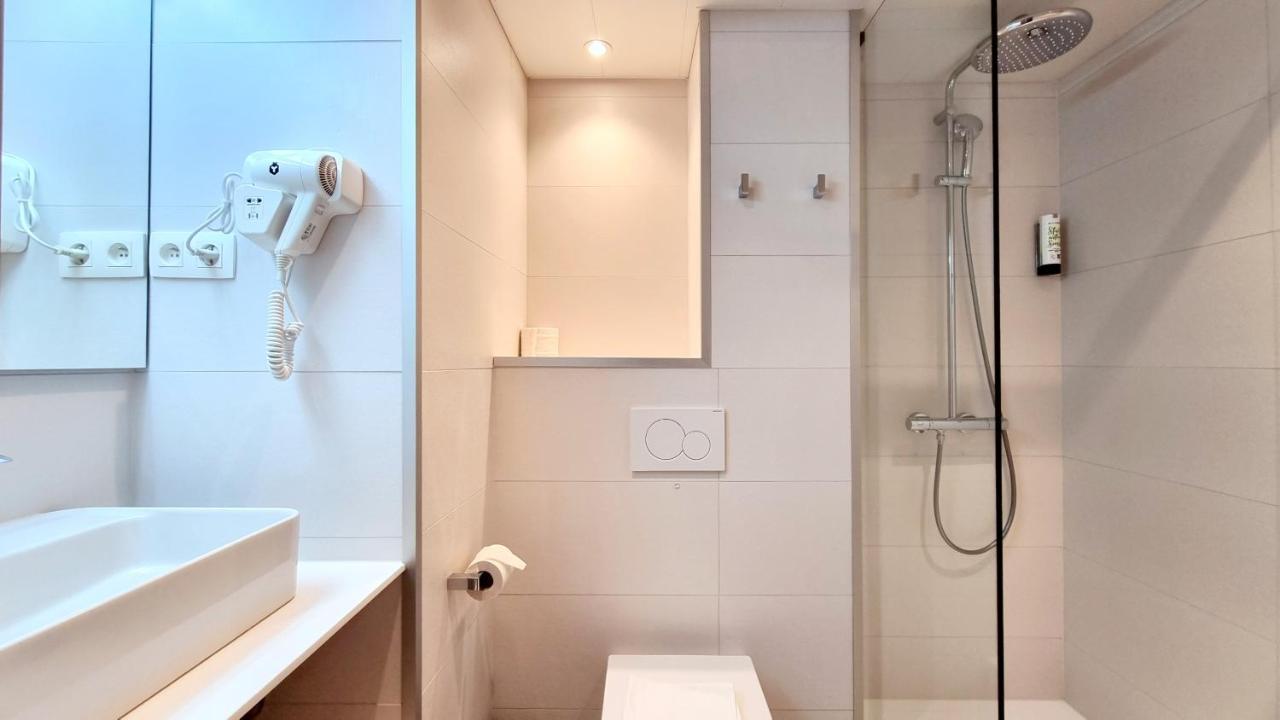 Small Single Room,1756472935:JPEG