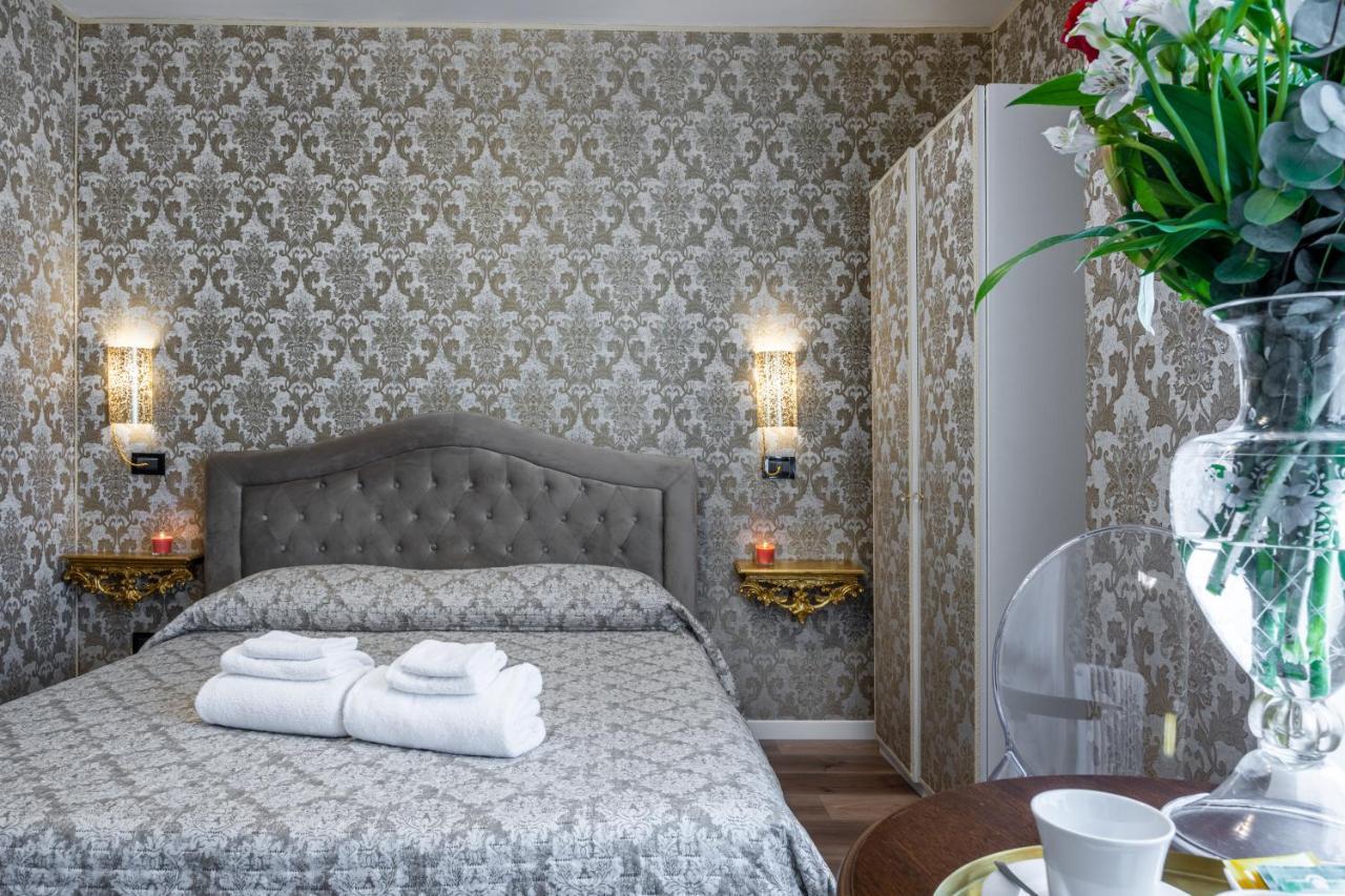 Quarto Duplo