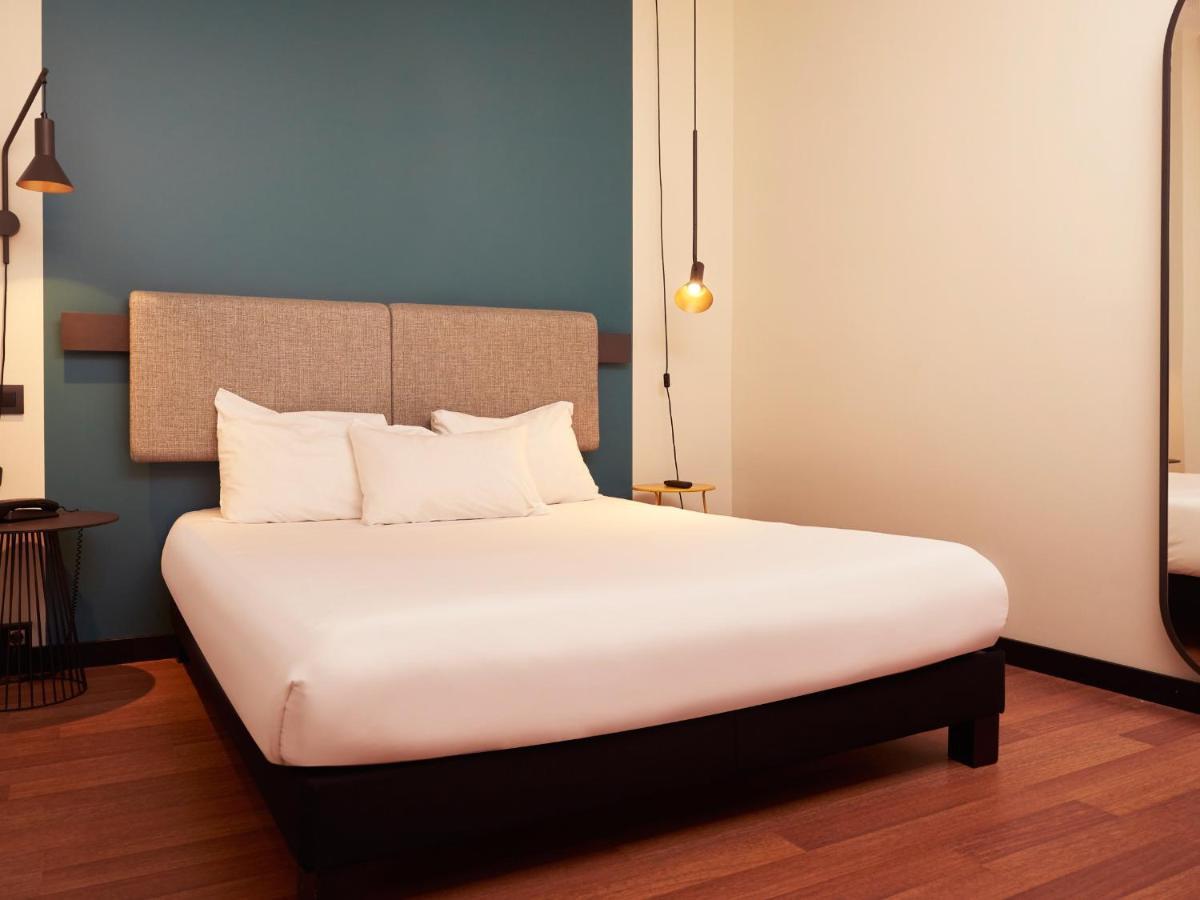 Superior Double Room,1416090318:JPEG
