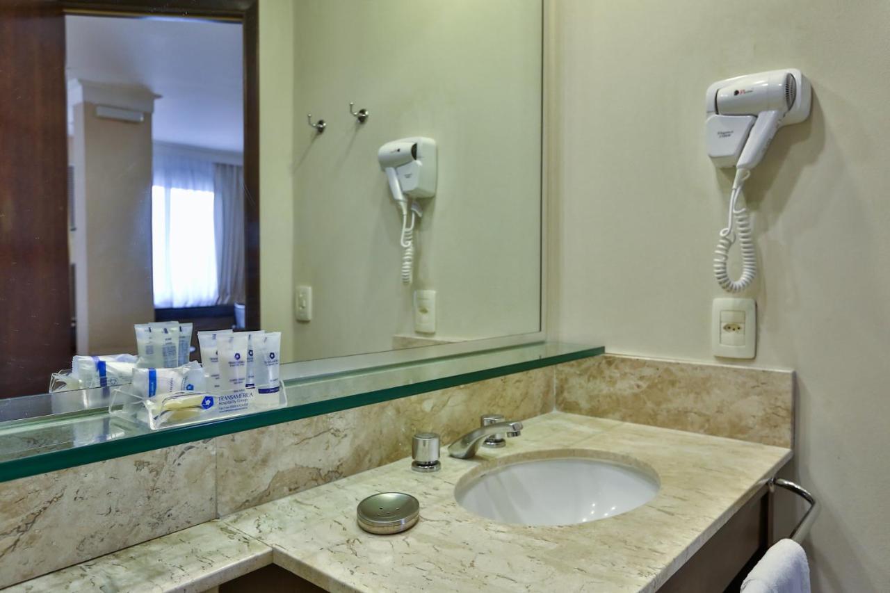 Quarto Duplo com Casa de Banho Privada Externa