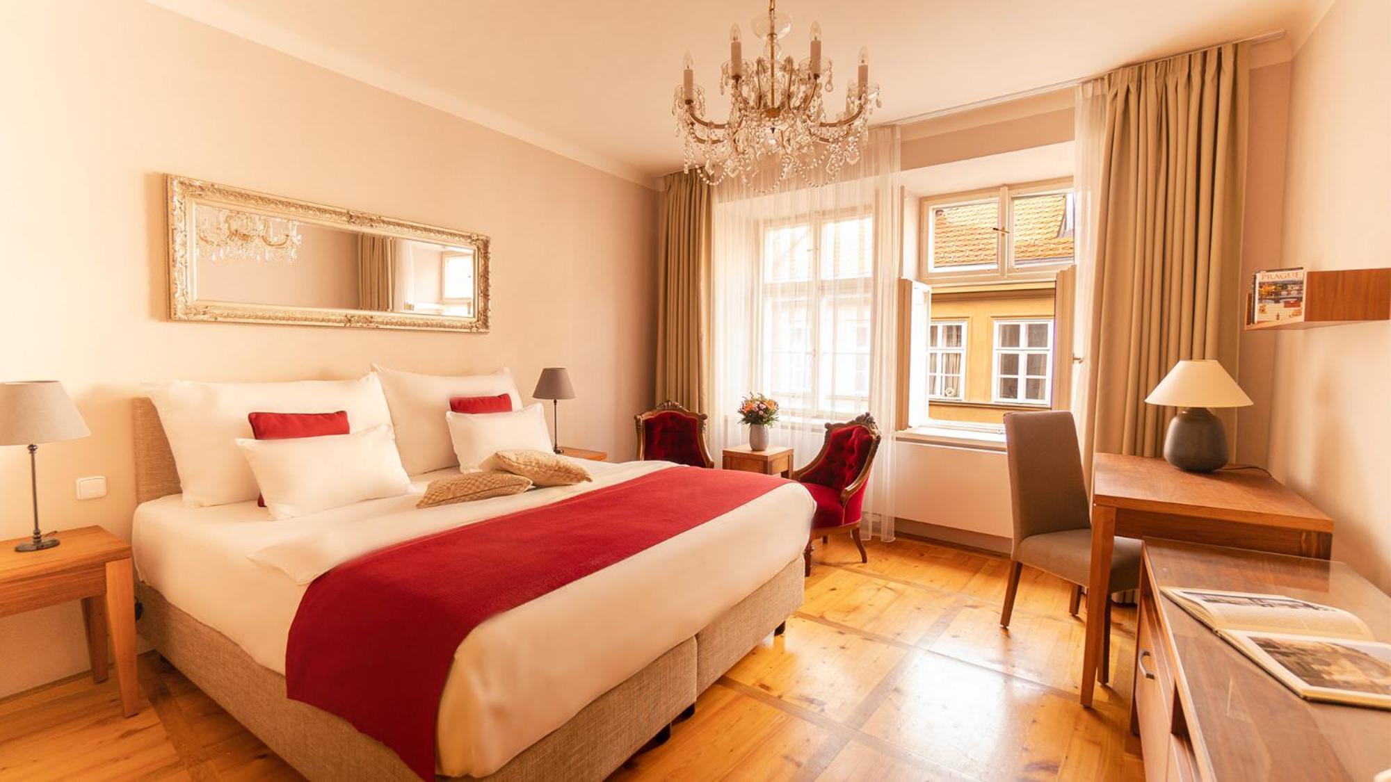 Chambre Deluxe Double ou Lits Jumeaux