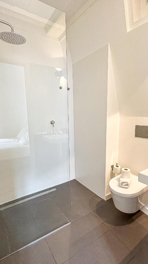 Quarto Triplo Standard