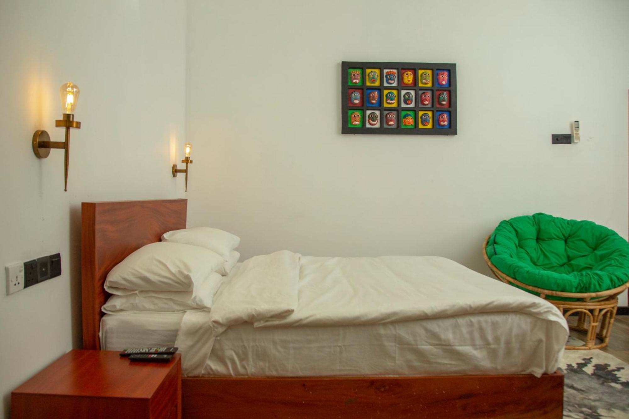Kamer met Queensize Bed en Balkon