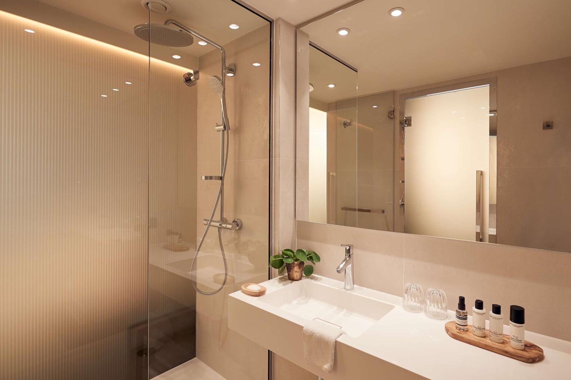 Quarto Deluxe com 2 Camas de Solteiro