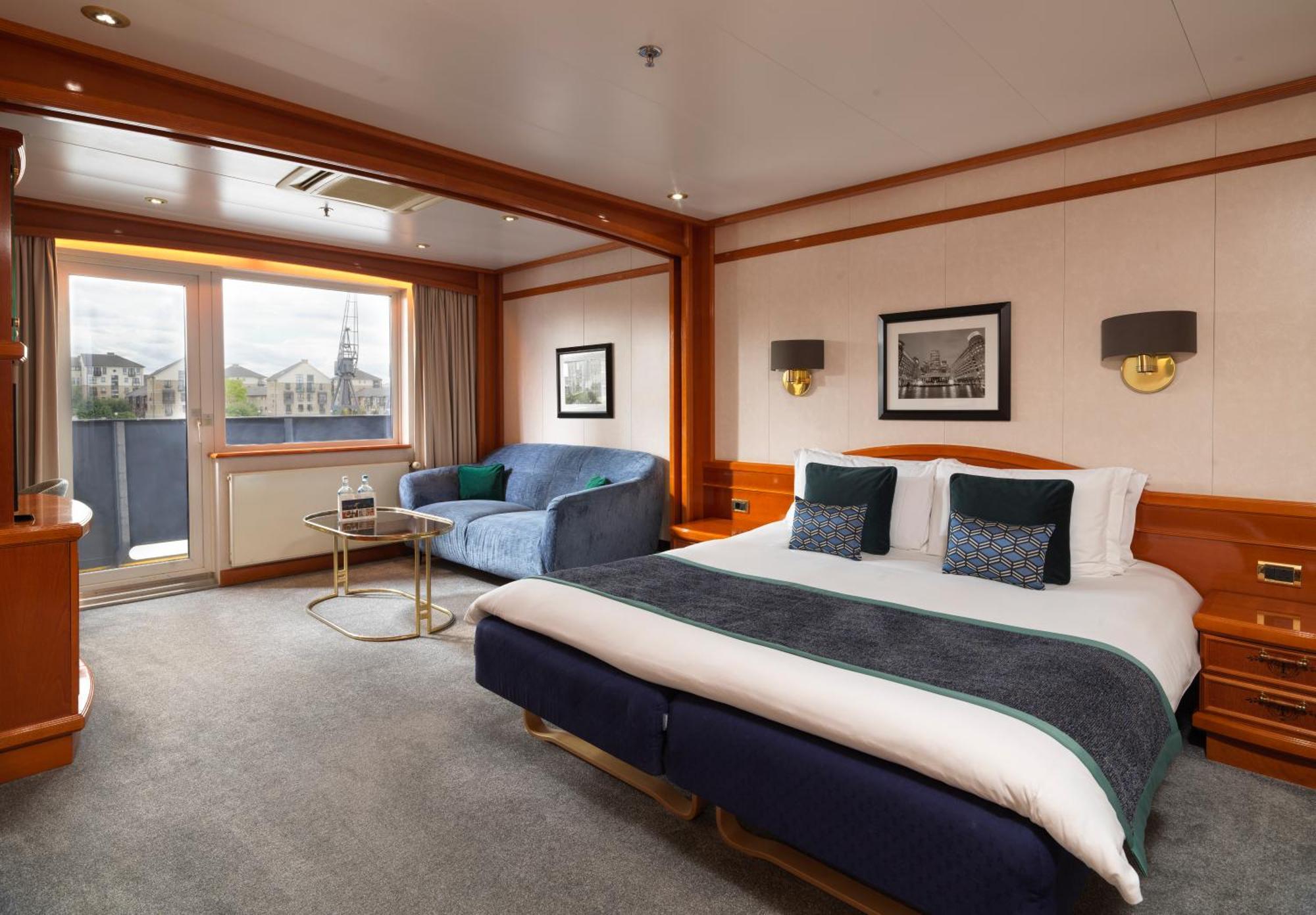 Executive King Room with River View