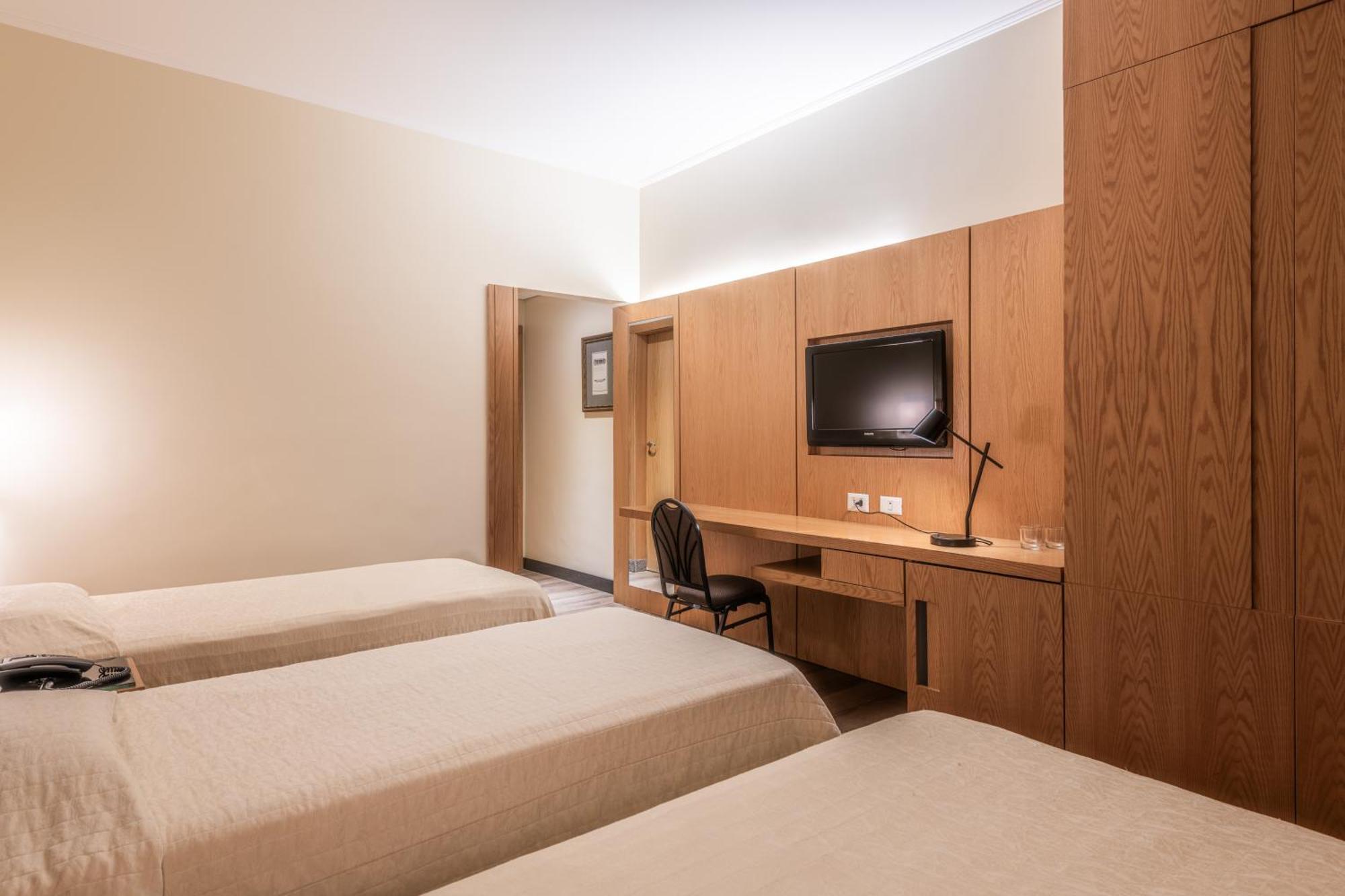 Quarto Triplo - Acessível para Hóspedes com Mobilidade Reduzida