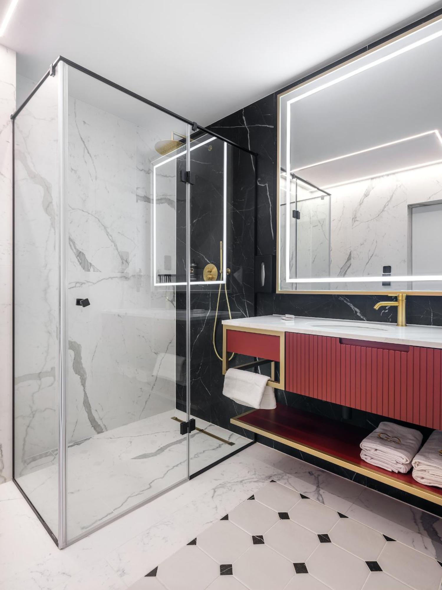 Apartament Deluxe z wanną z hydromasażem i aneksem kuchennym