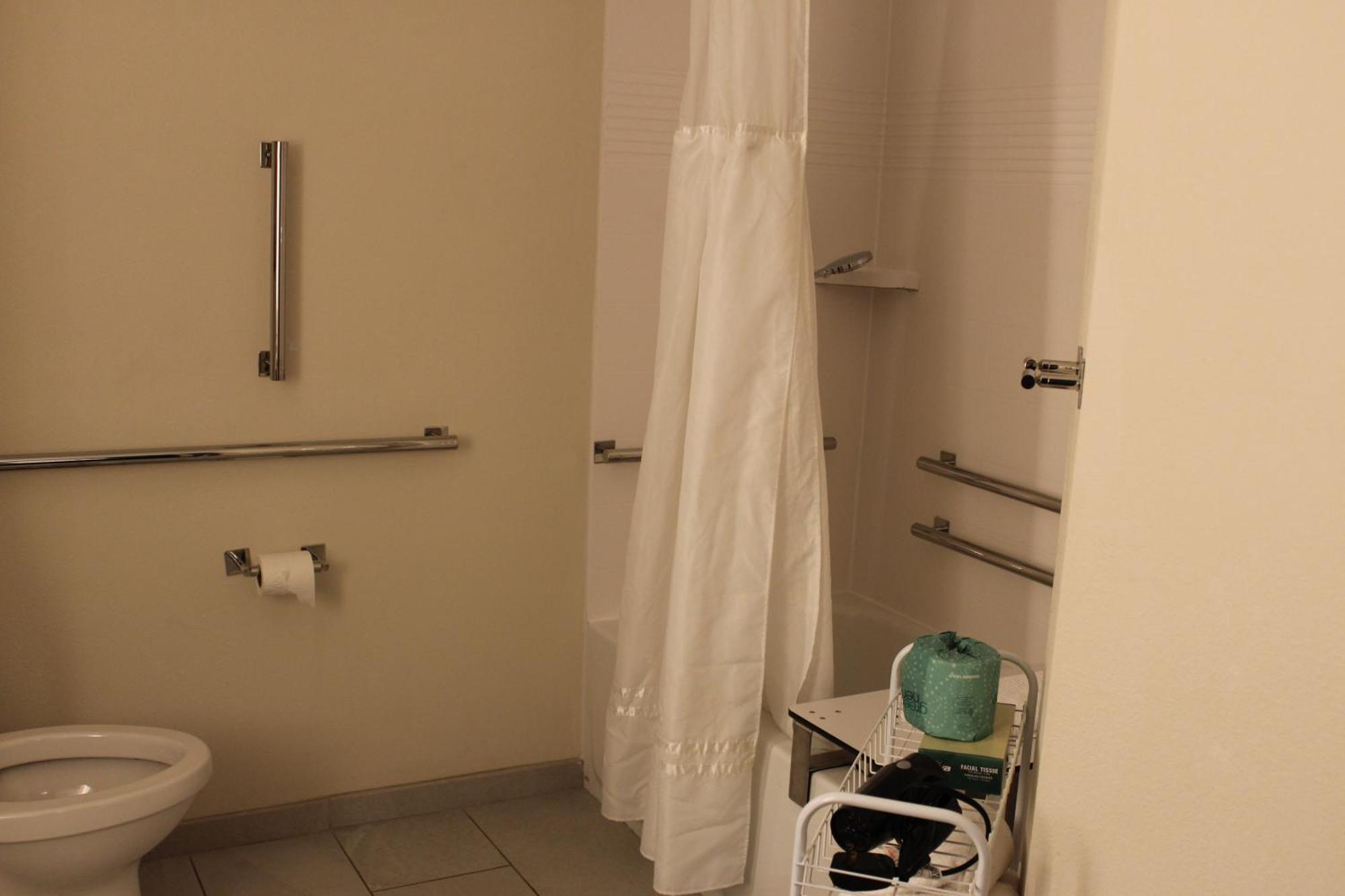 One-Bedroom Suite