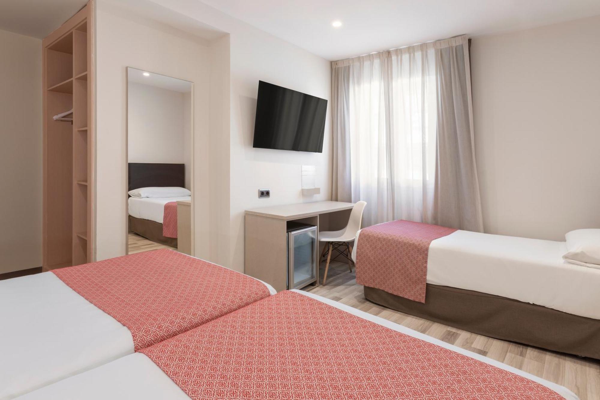 Triple  Room (2 Adults + 1 Child)