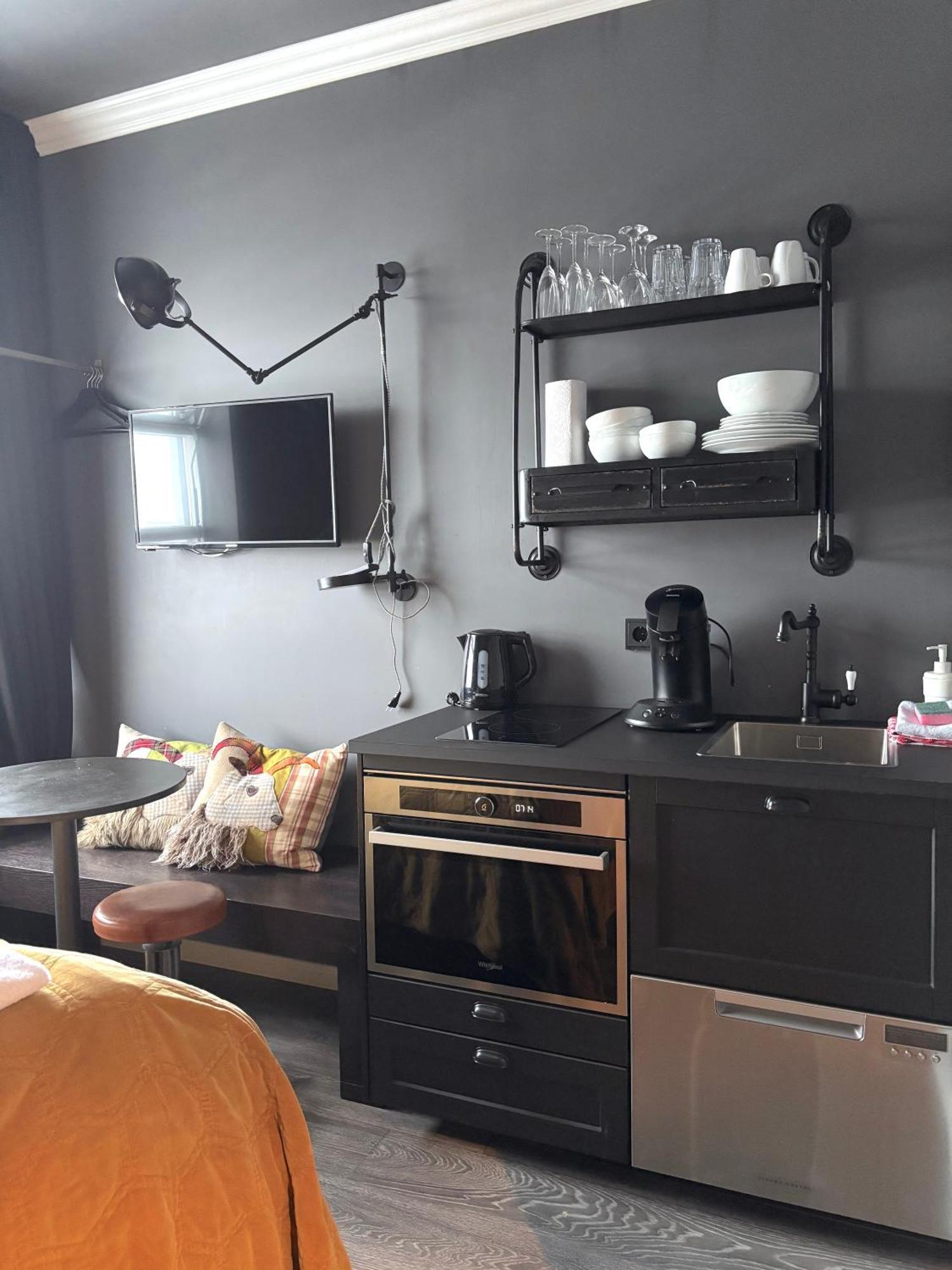 Economy Double Studio