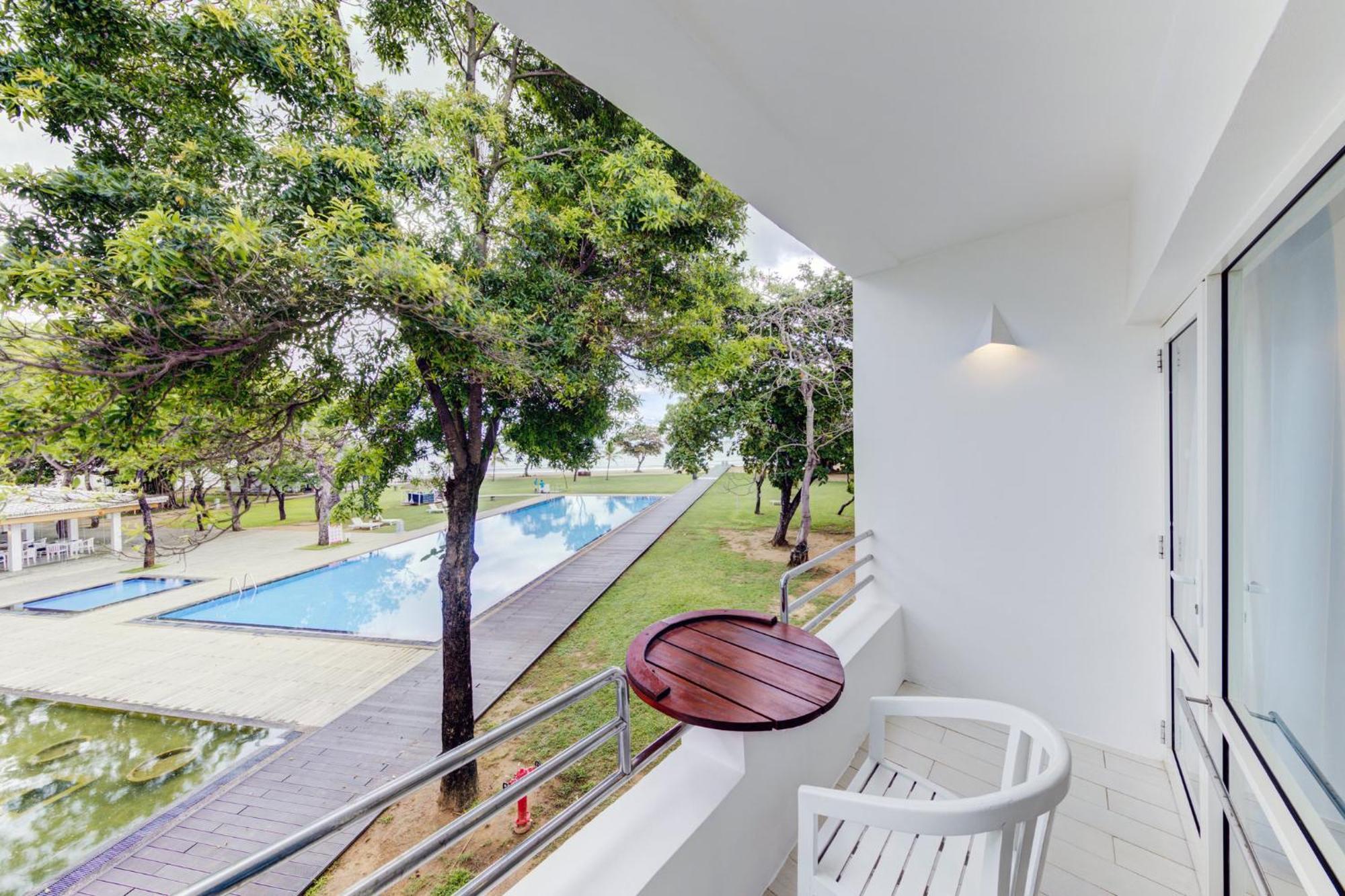 Suite - Discounts (10% on F&B, 15% on SPA),1646341414:JPEG