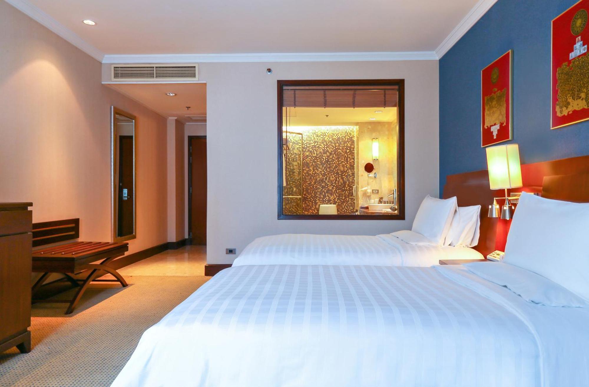 Chambre Lits Jumeaux - Vue sur Piscine