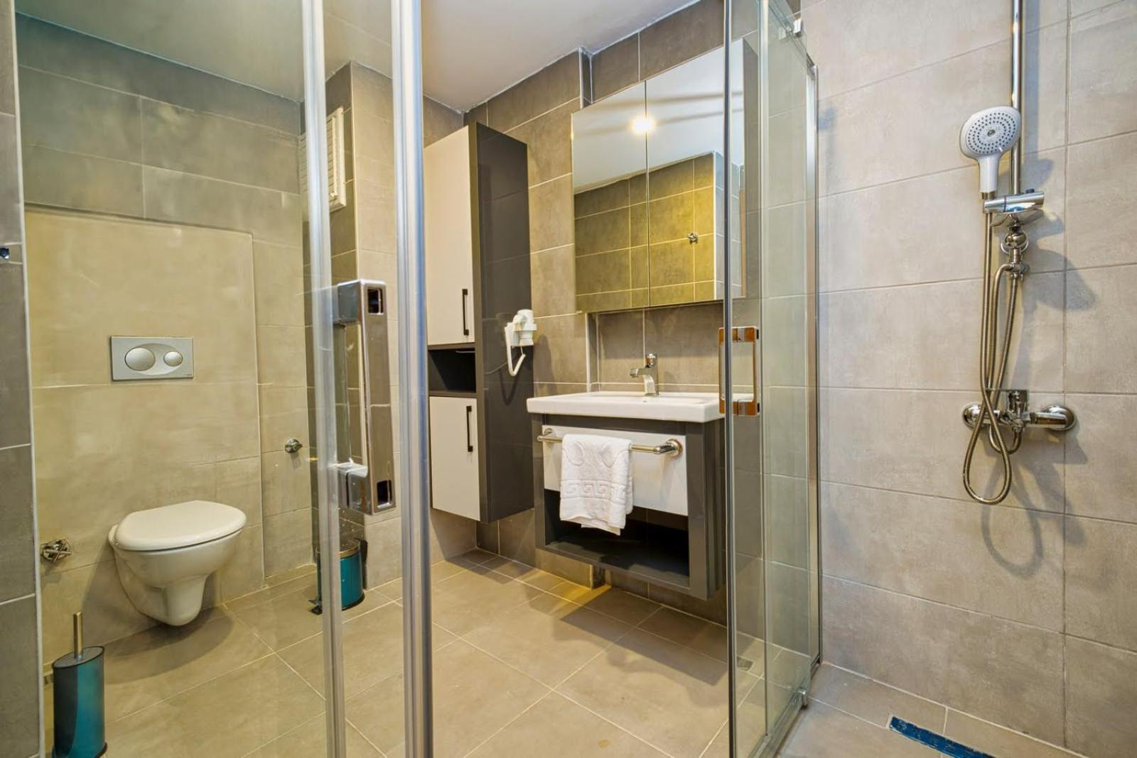 Twin Room with Pool View