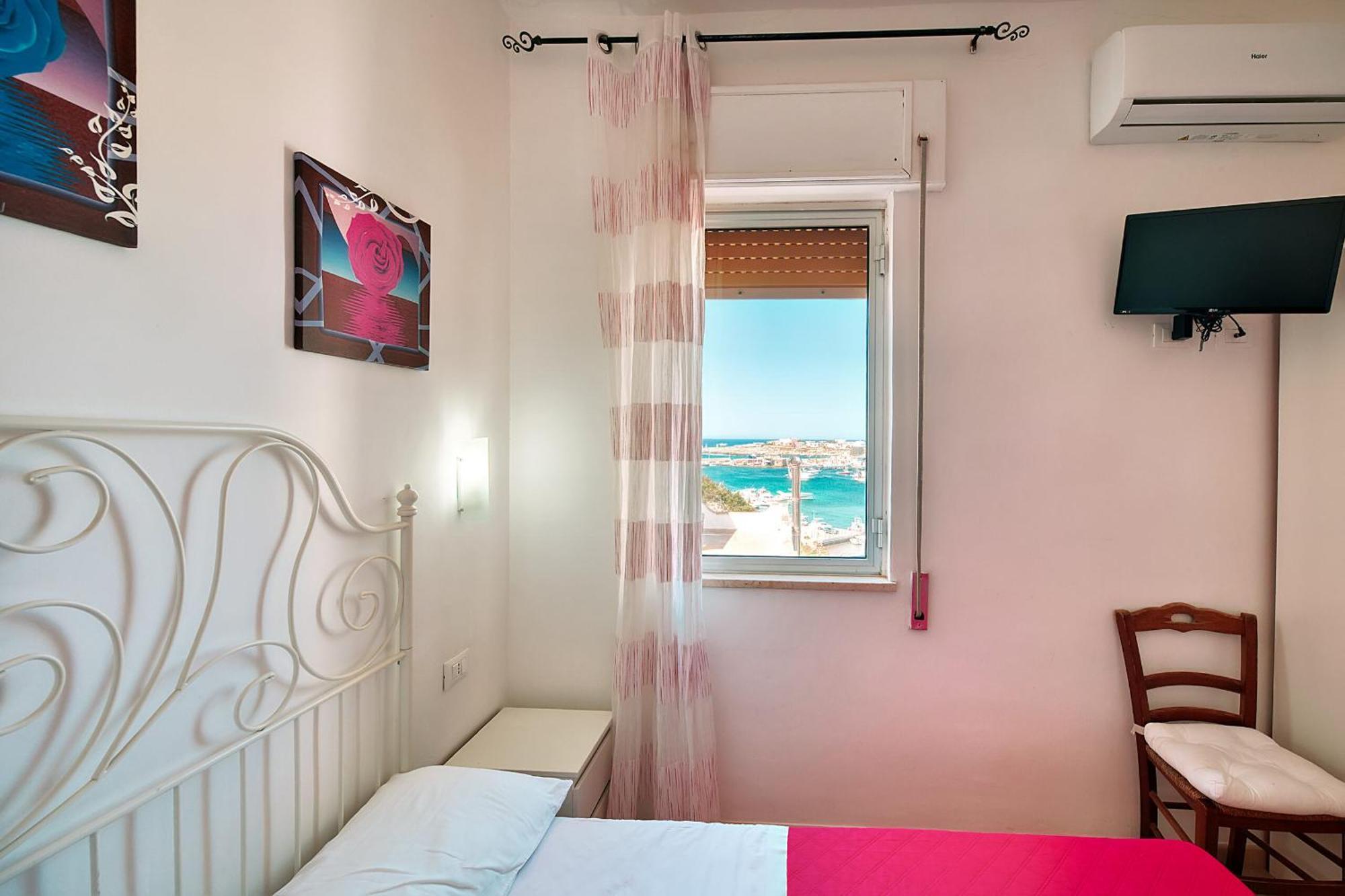 Double Room with Sea View,1689861218:JPEG