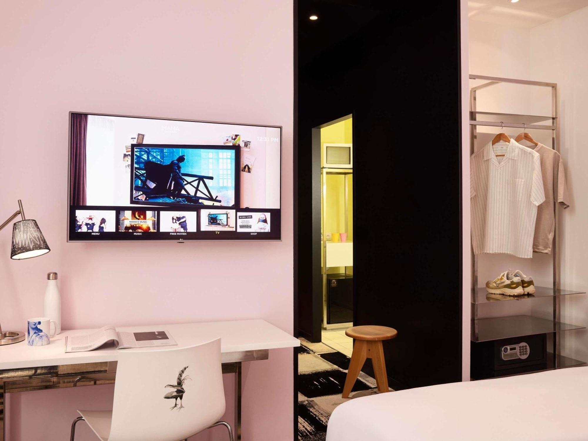 Medium Mama Twin Room