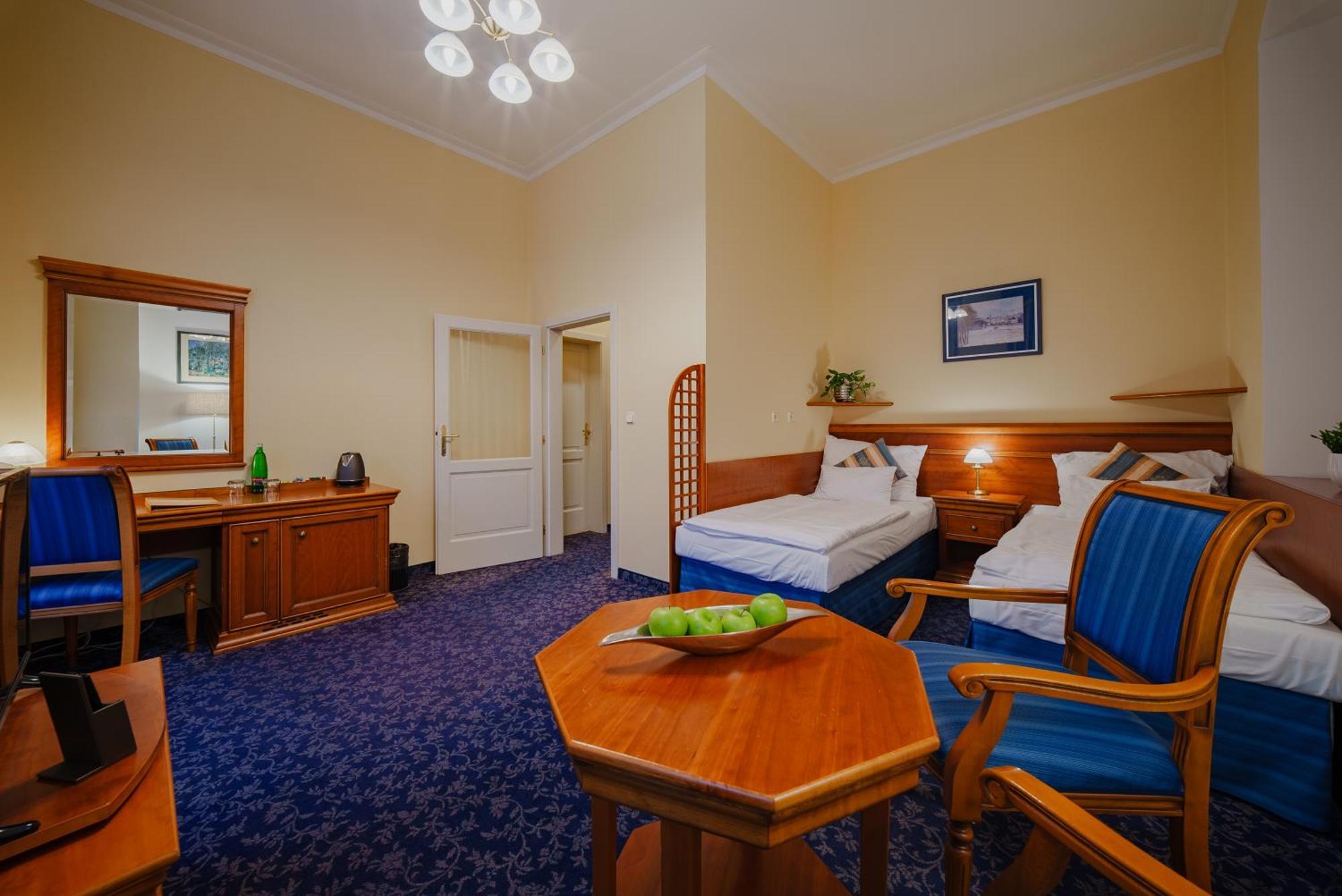 Economy Twin Room,1746847601:JPEG