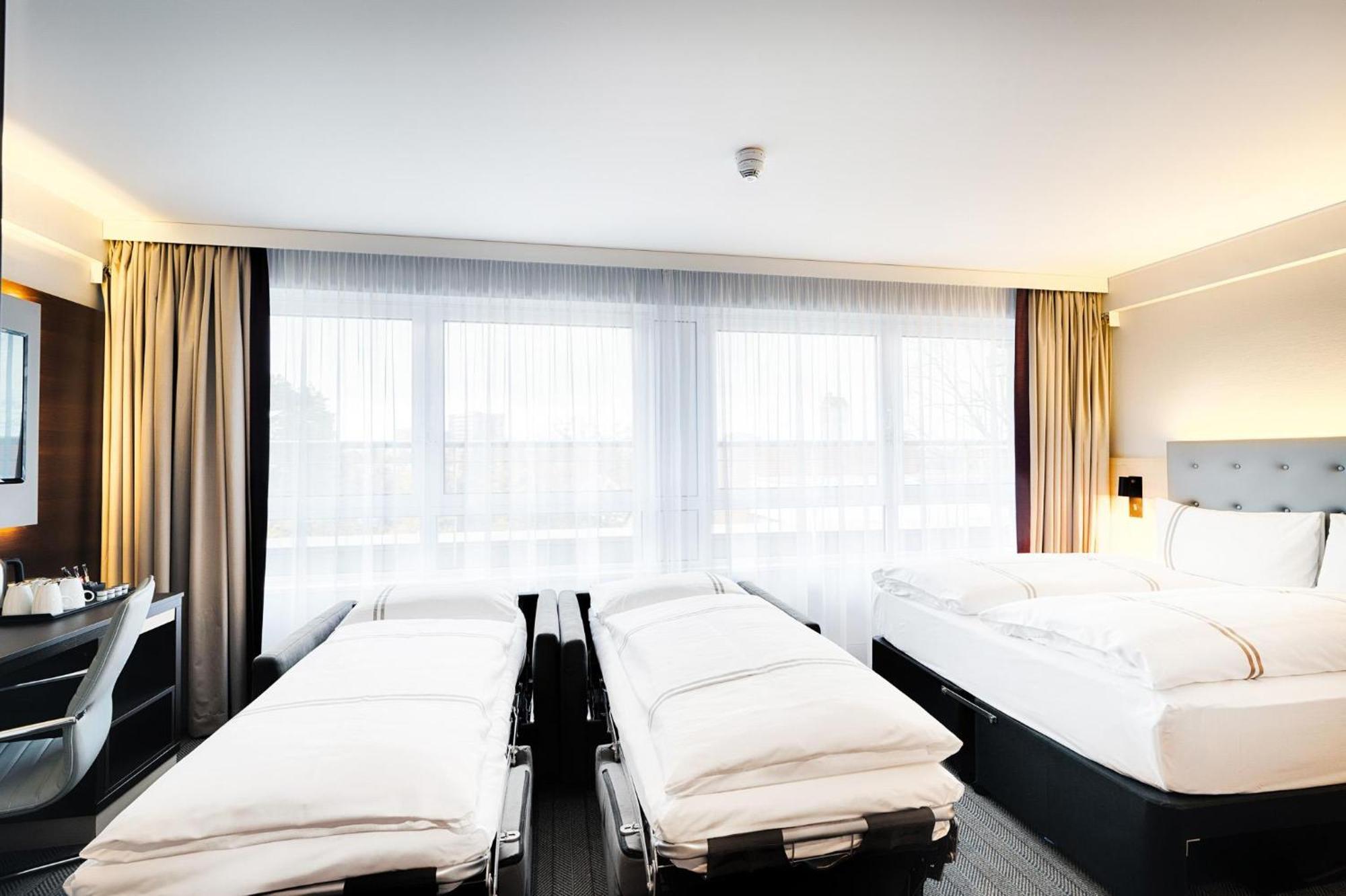 Quadruple Room,1772876810:JPEG
