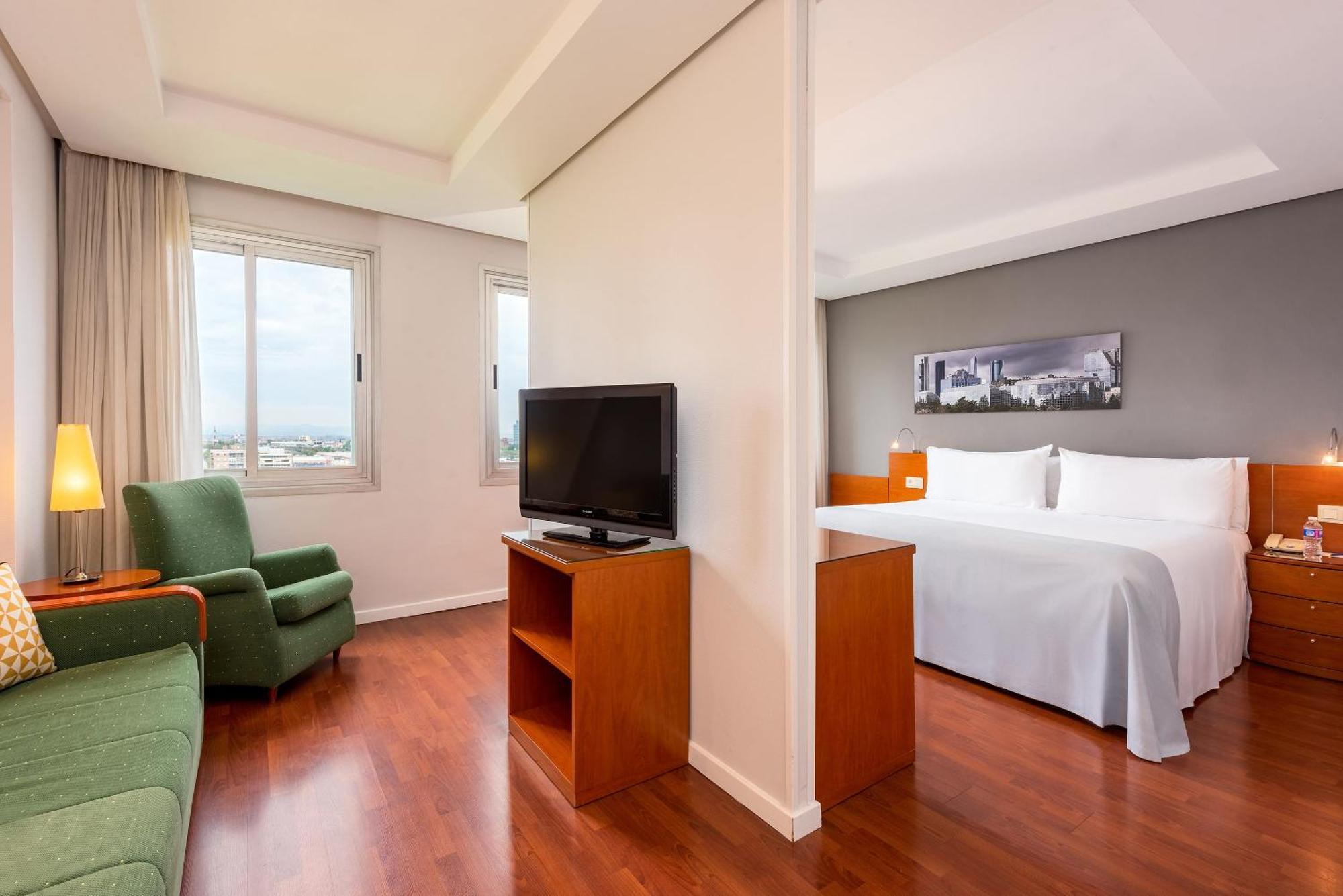 Quarto Duplo Premium com Sala de Estar