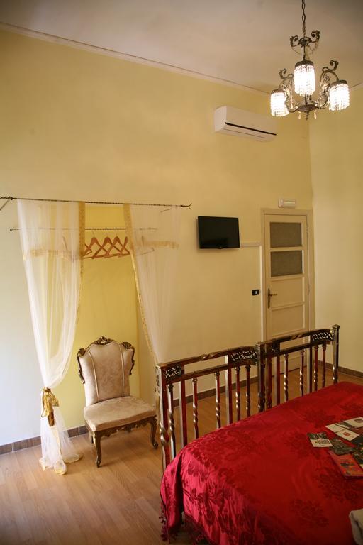 Double Room,409426629:JPEG