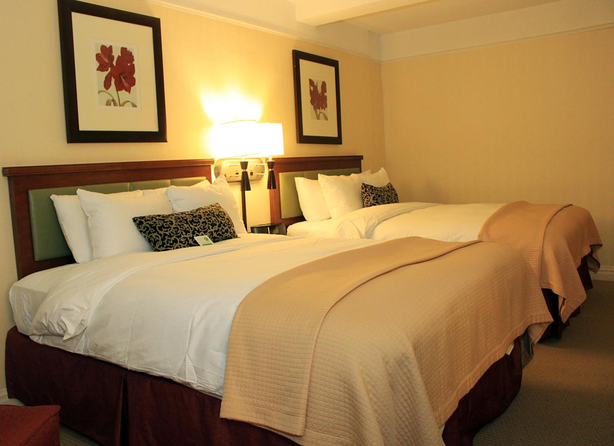 Quarto Deluxe com 2 Camas Queen-Size