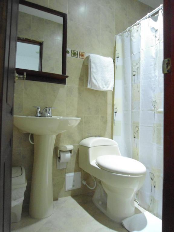 Basic Single Room,1533512017:JPEG