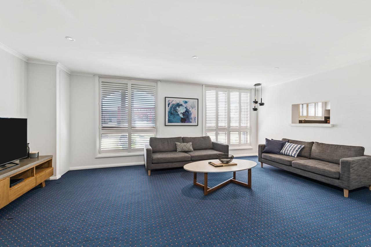 3 Bedroom Apartment Non Smoking,1591494678:JPEG