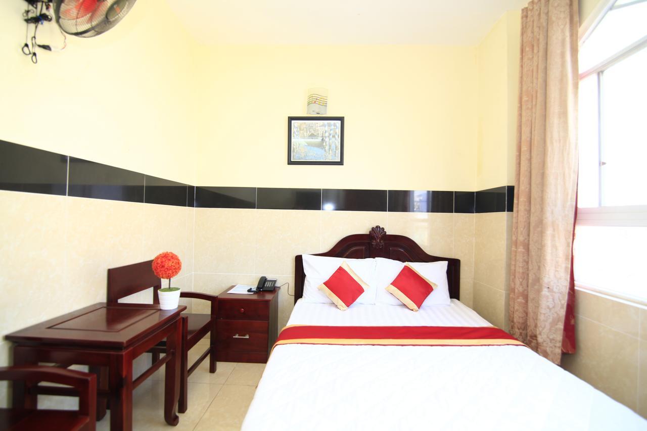 Standard Double Room,535969563:JPEG