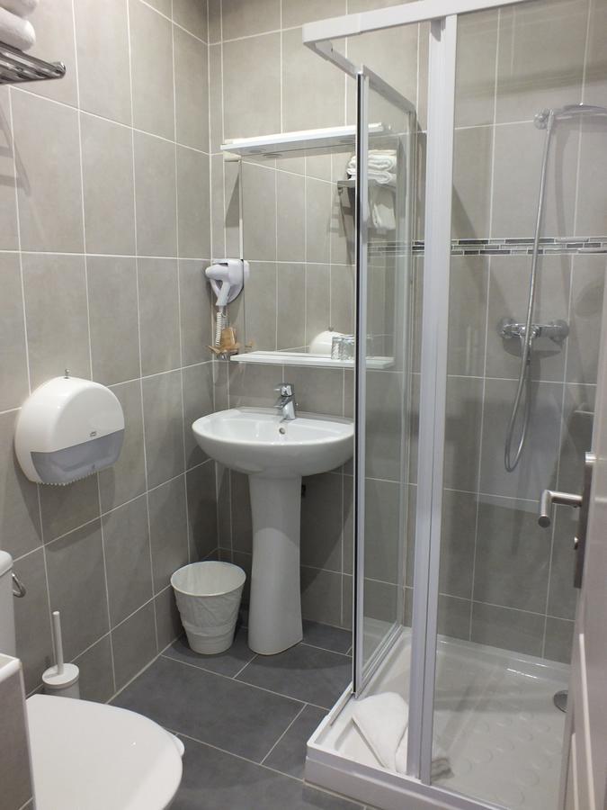 Quarto Duplo
