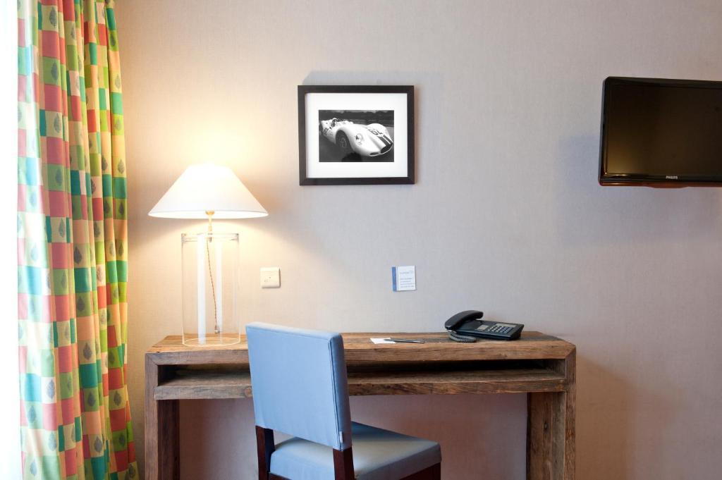 Standard Double or Twin Room,972080857:JPEG