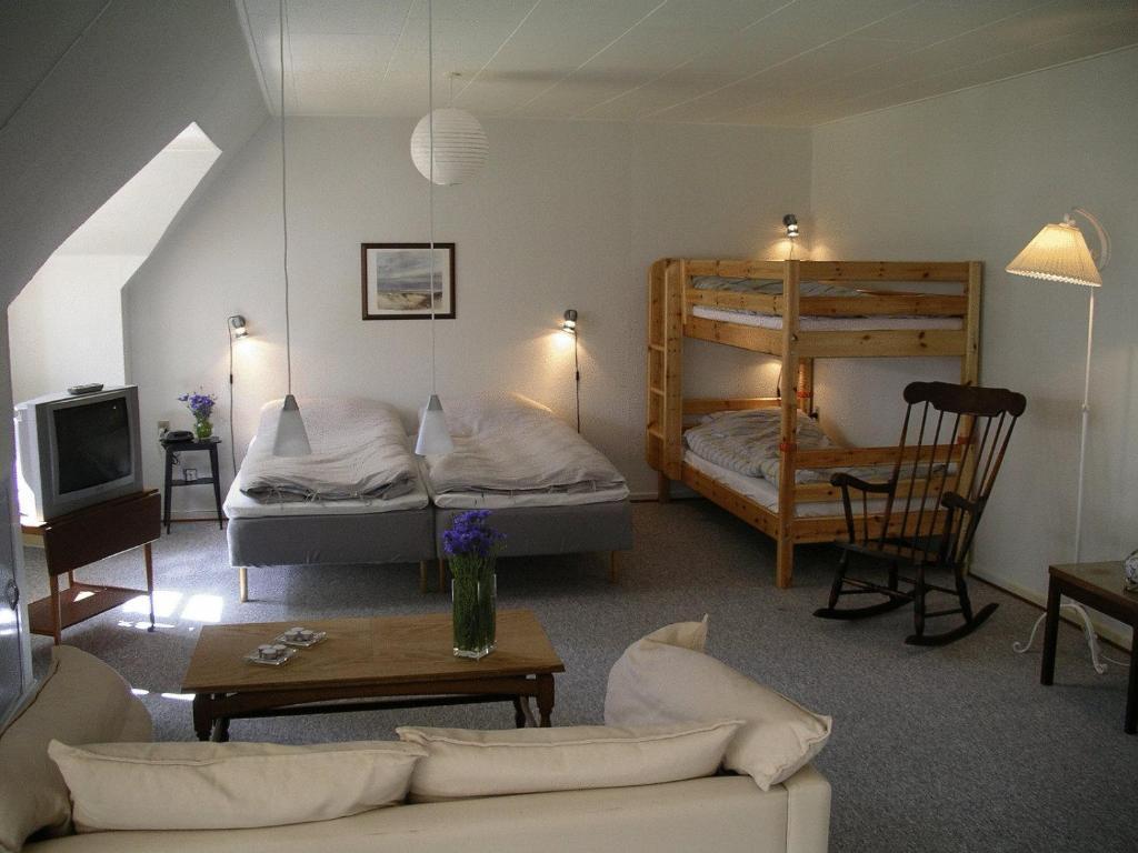 Classic Single Room