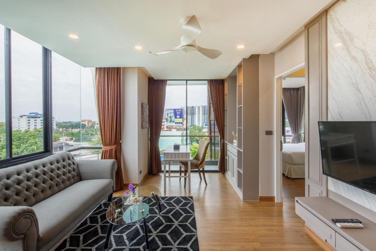 Parc President Suite