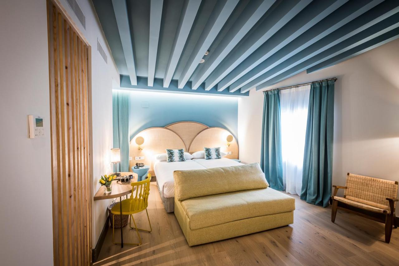 Dreibettzimmer