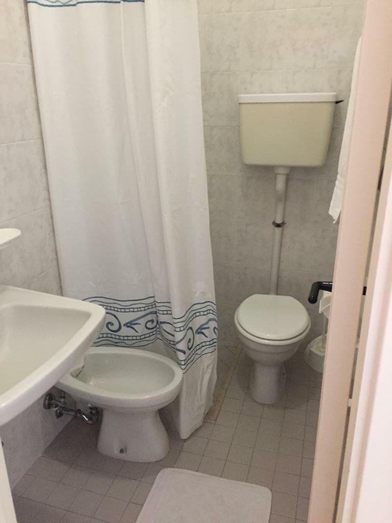 Habitación Doble Económica - 1 o 2 camas