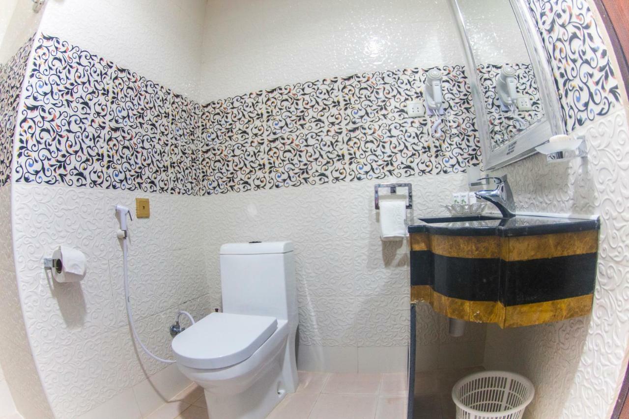 Appartement met 2 Slaapkamers en Gedeeltelijk Uitzicht op Zee