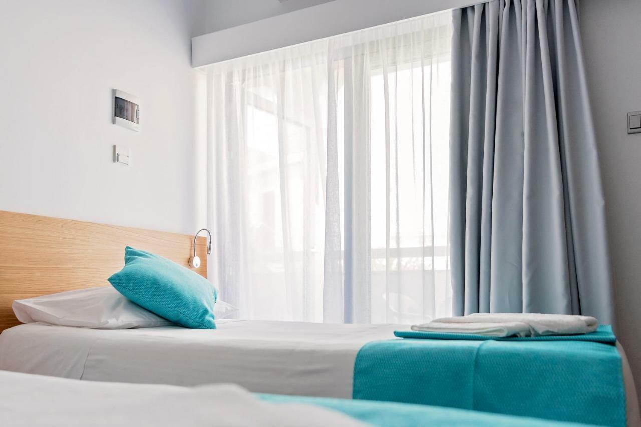 Tweepersoonskamer met 2 Aparte Bedden