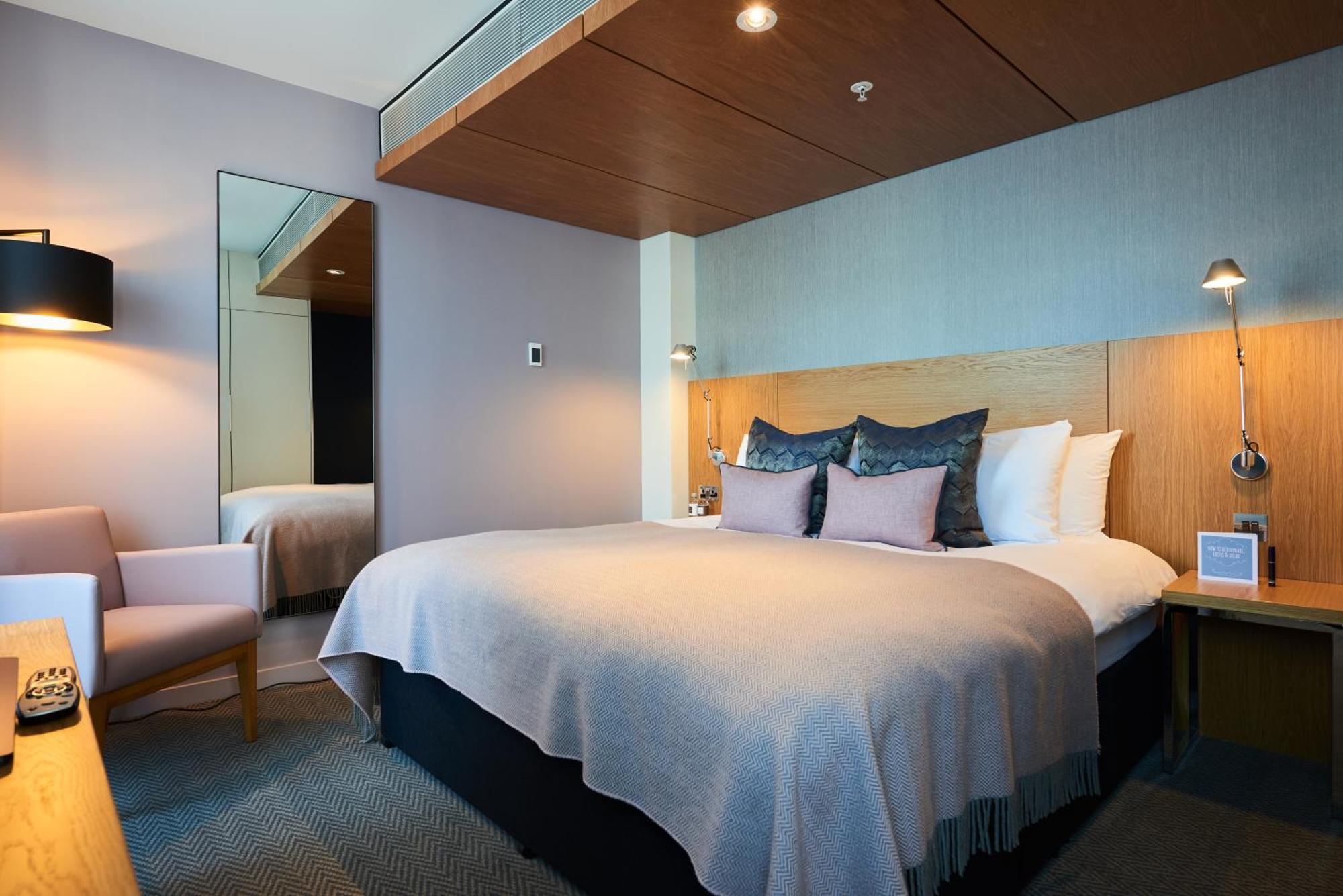 Junior Suite,1772878930:JPEG