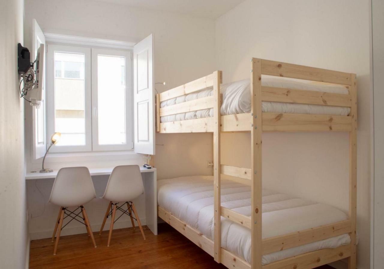 Quarto Twin com Casa de Banho Privativa
